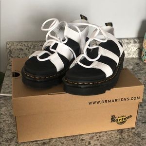 NEW Doc Marten Nartilla sandals